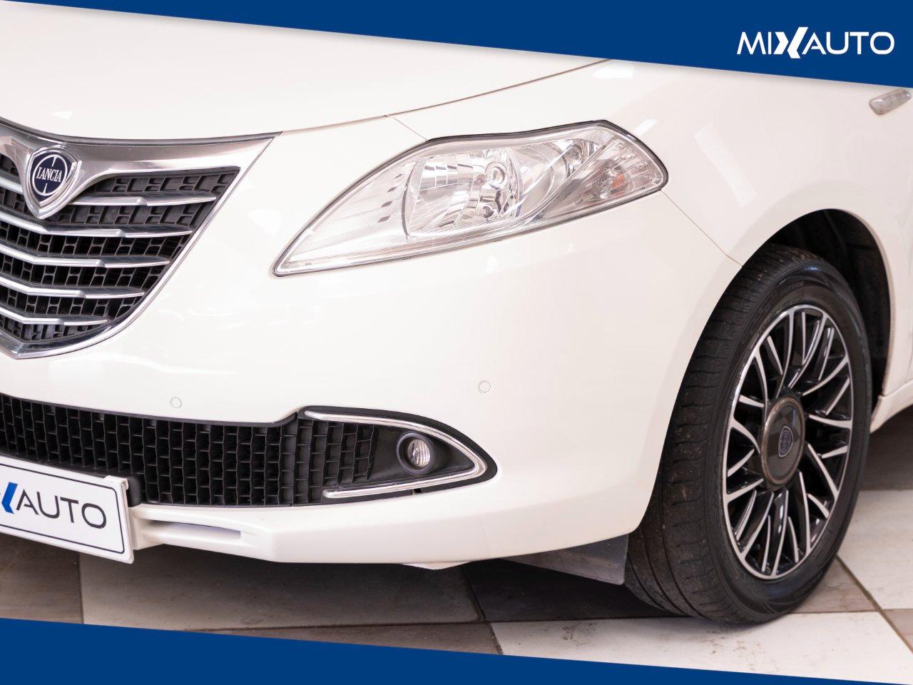 Lancia Ypsilon 1.2 Gold 30th 69CV EU6