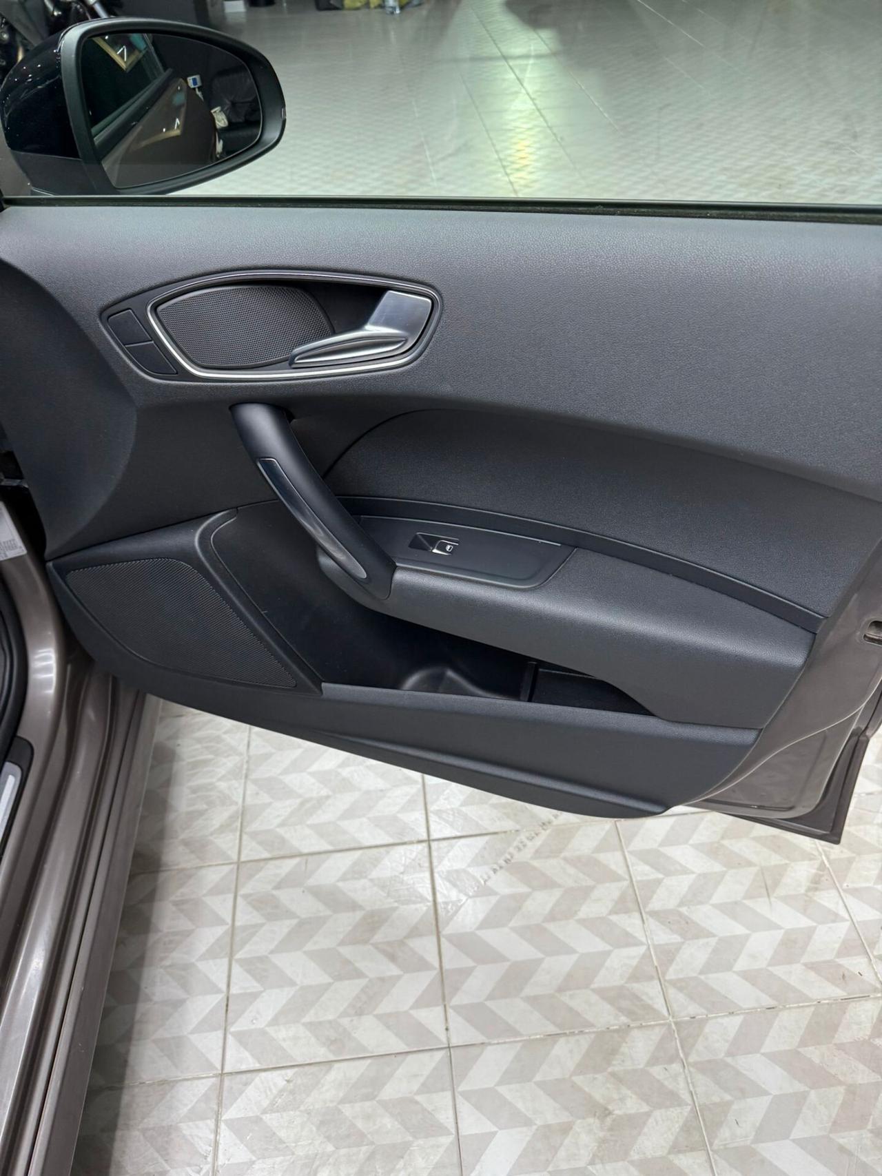 Audi A1 1.0 TFSI ultra Admired