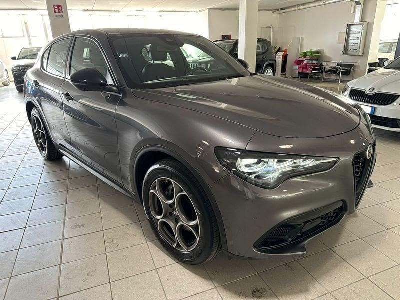 Alfa Romeo Stelvio 2.2 Turbodiesel 210 CV AT8 Q4 Sprint