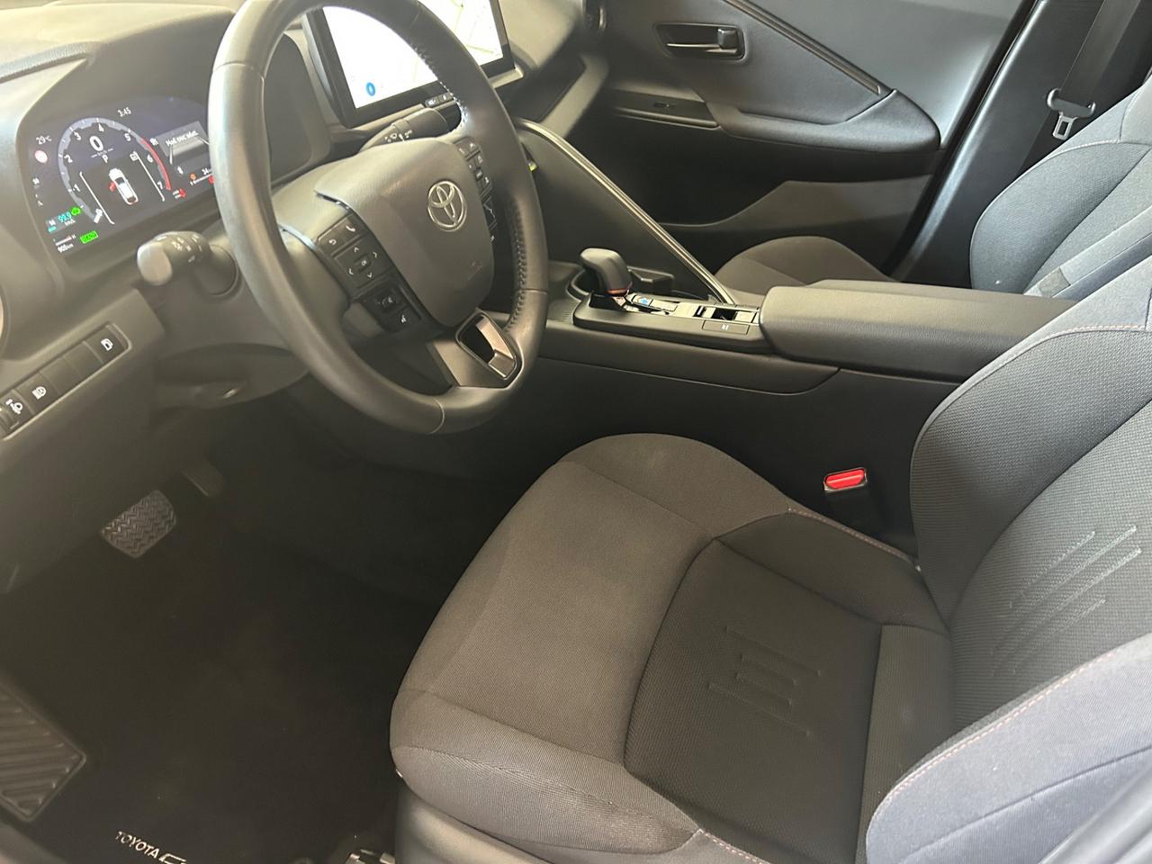 Toyota C-HR 1.8 Hybrid E-CVT Trend