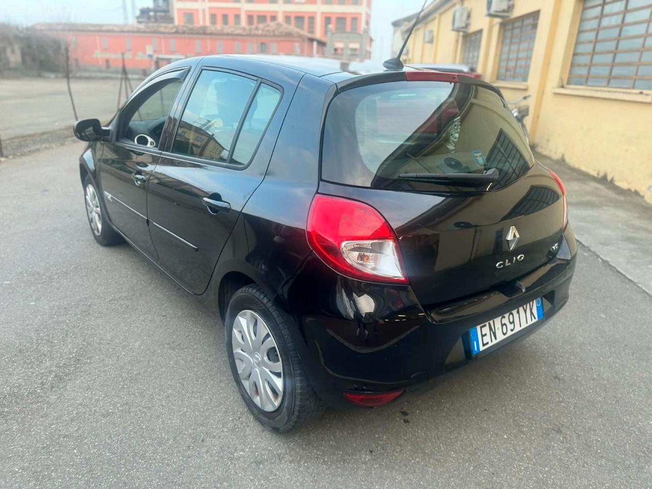 Renault Clio 1.5 dCi 90CV 5 porte Live!