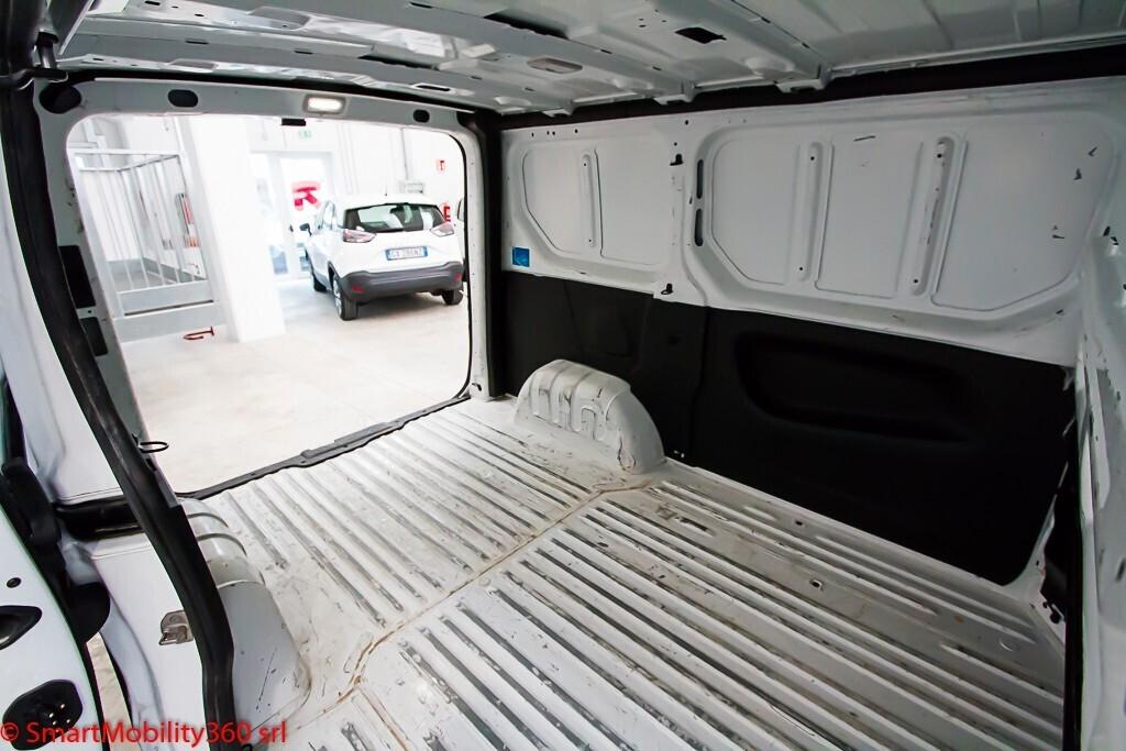 NISSAN - primastar van 27 2.0 dci 110cv S&S L1H1 Acenta
