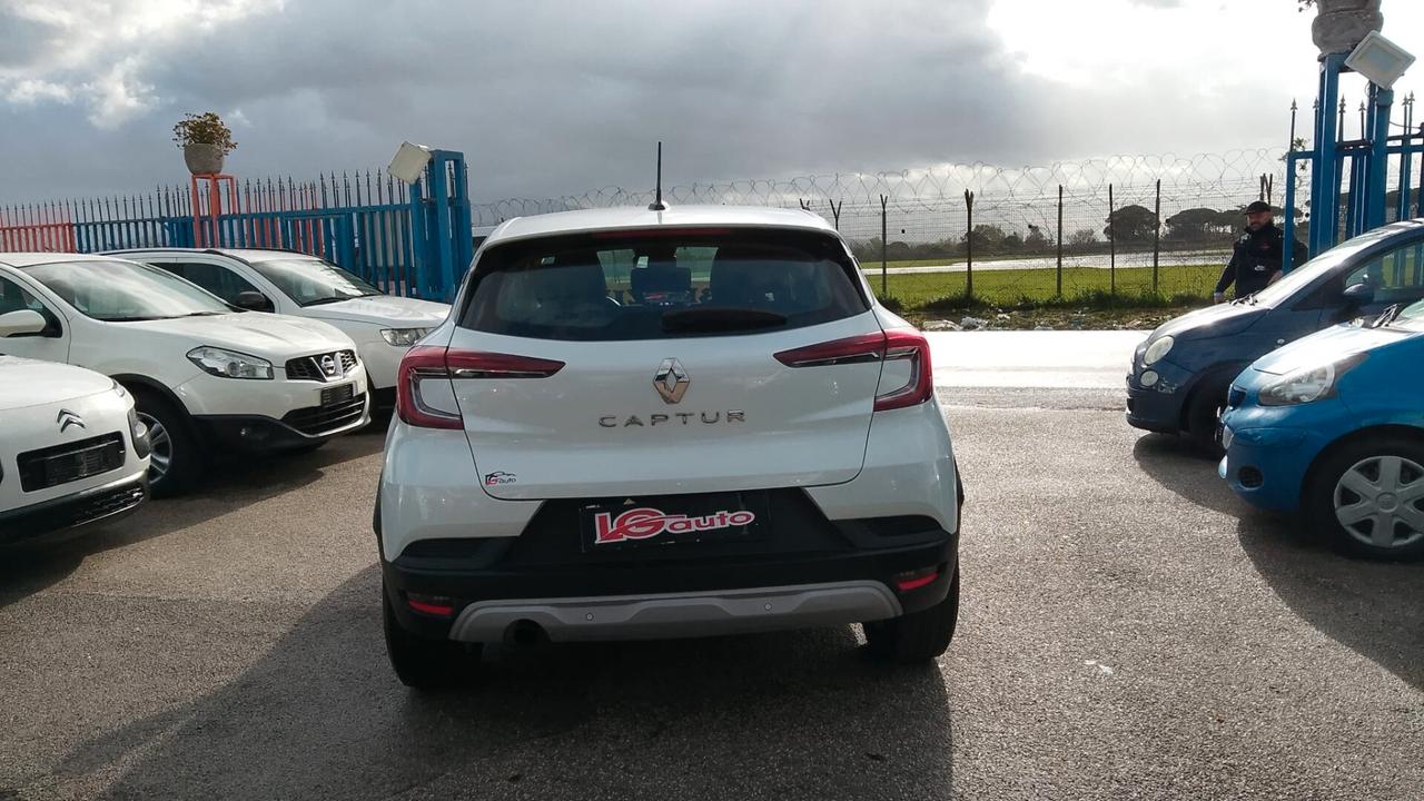 Renault Captur 1.0 BENZINA INTENS neo patentati
