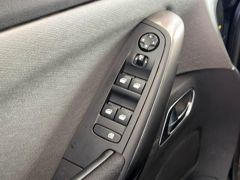 Citroën SpaceTourer GRAND C4 BlueHDi 130 S&S SHINE PACK