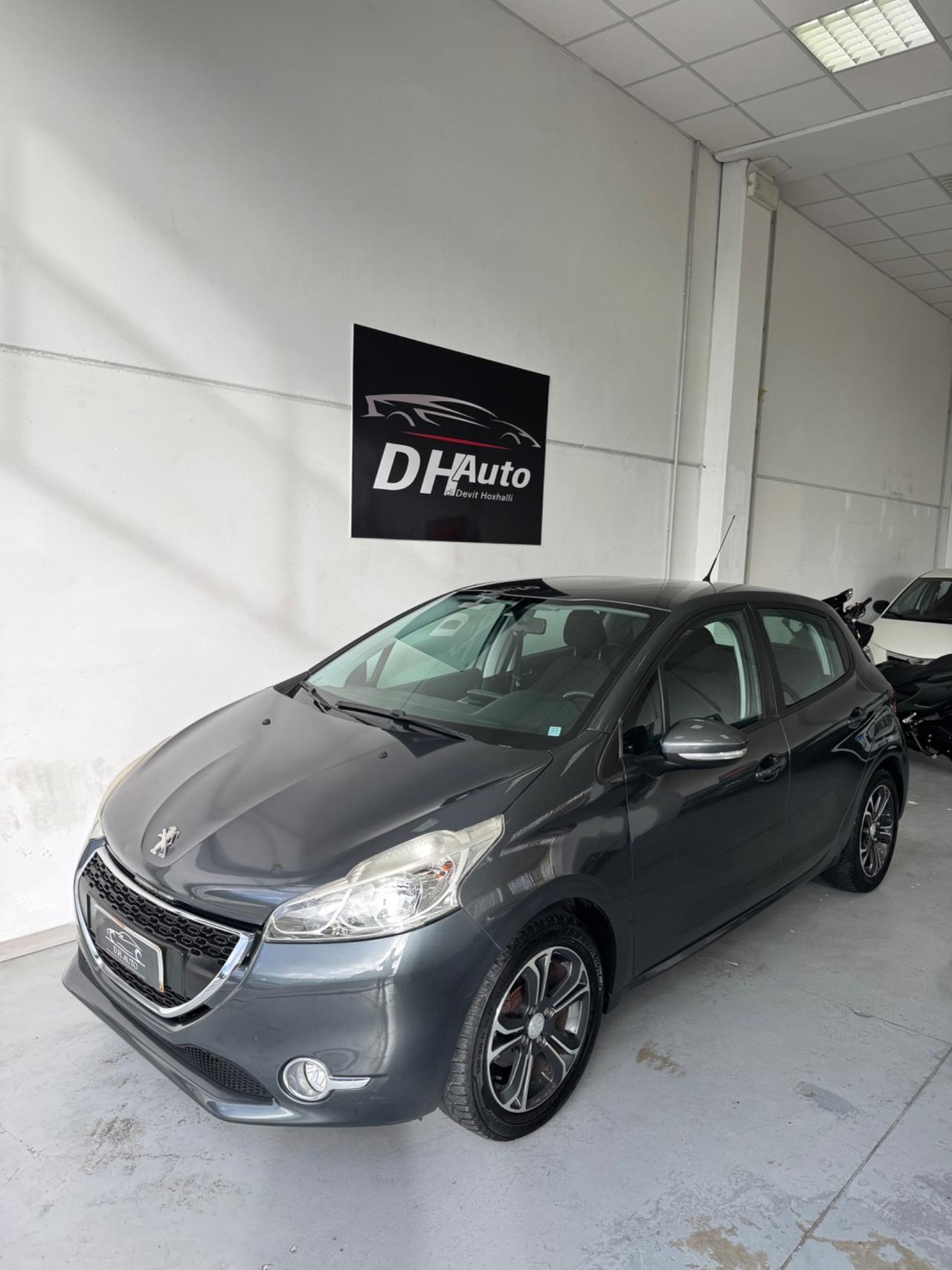 Peugeot 208 1.4 HDi 68 CV 5 porte Active