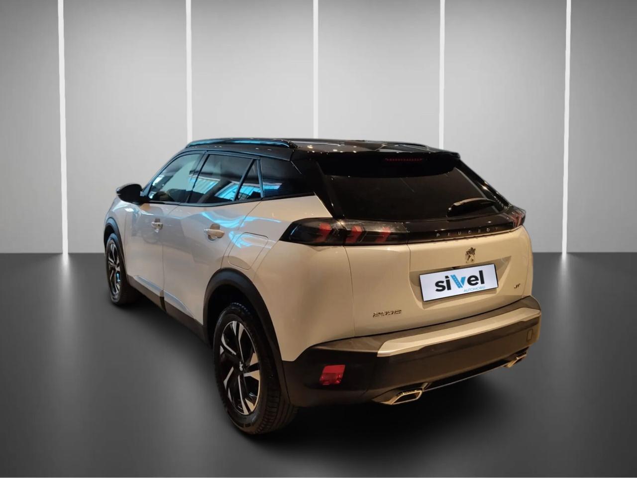 Peugeot 2008 PureTech 155 S&S EAT8 GT