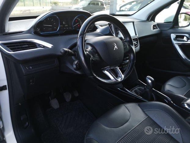 PEUGEOT 2008 2ª serie - 2018 1.6 BlueHDi 100CV