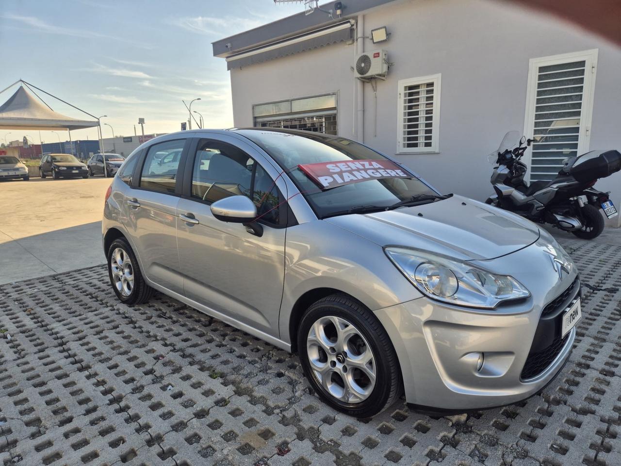 Citroen C3 1.1 Exclusive tetto panoramico