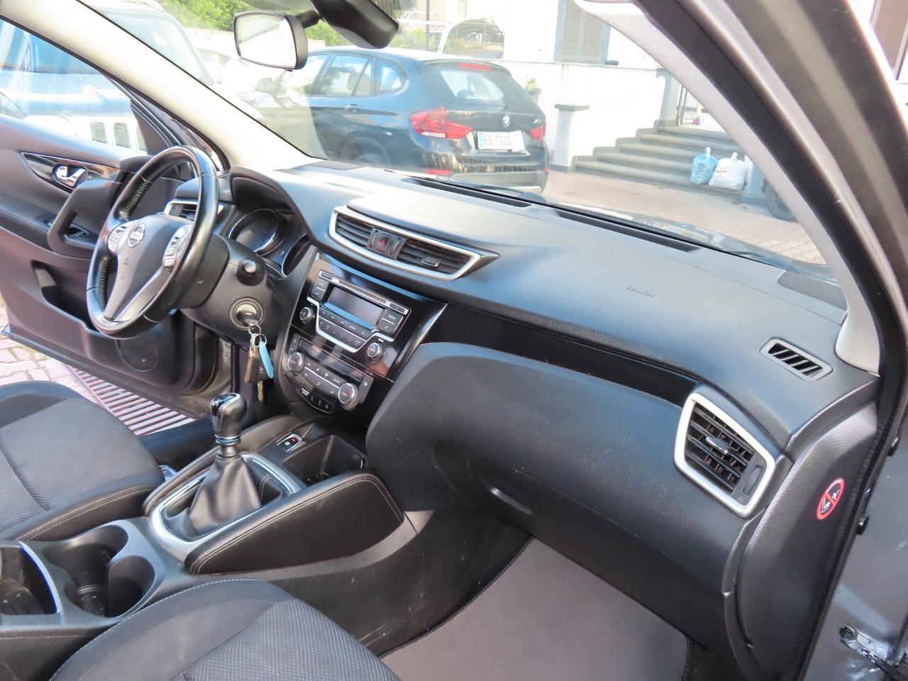Nissan Qashqai 1.5 dCi Acenta EURO 6 KM CERT