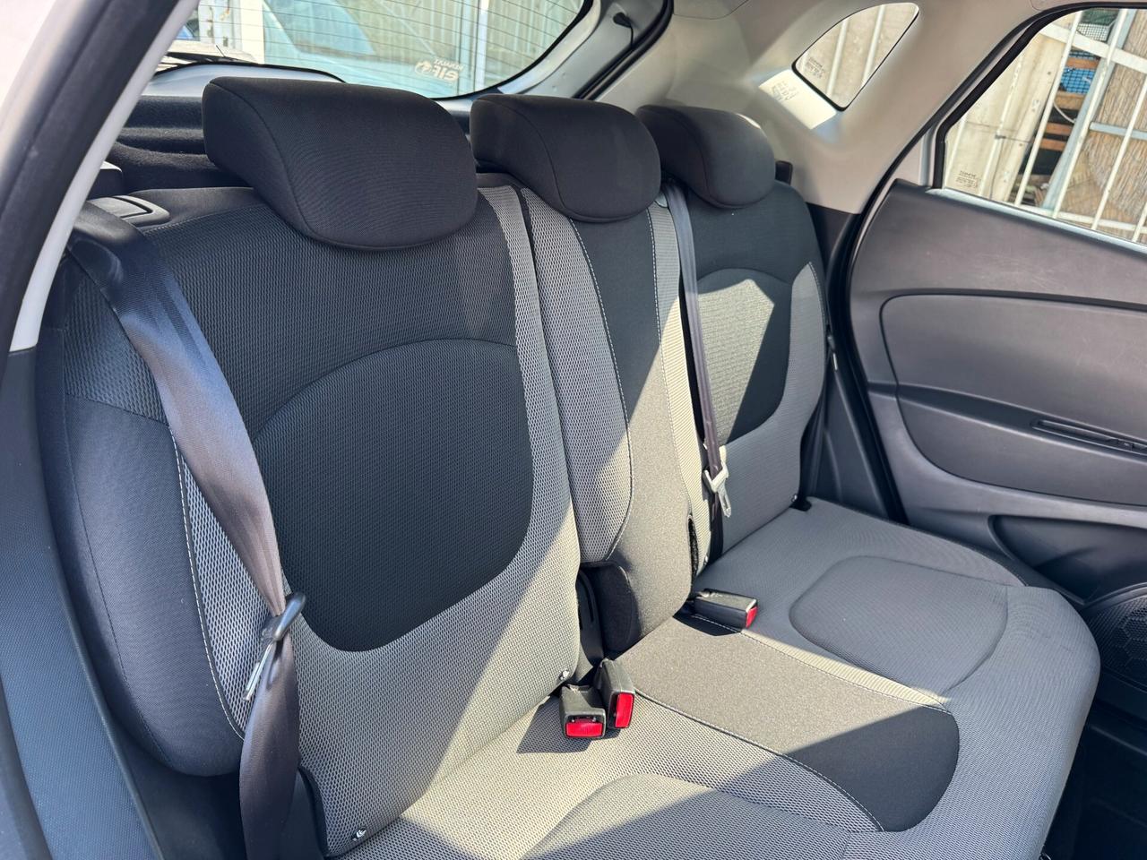 Renault Captur 1.5 DIESEL 90CV 2015 R-LINK