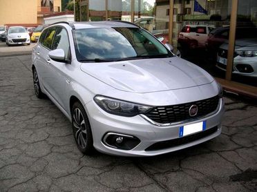 Fiat Tipo 1.6 Mjt SW LOUNGE con TELECAMERA POST., NAVIGATORE