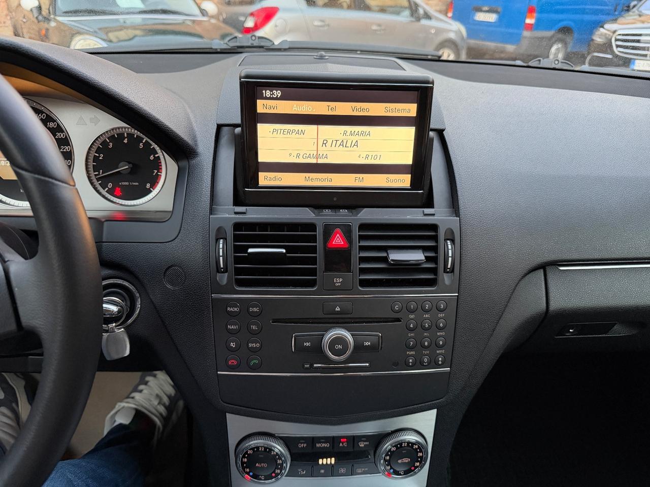 Mercedes-benz C 180 Kompressor 156CV Avantgarde