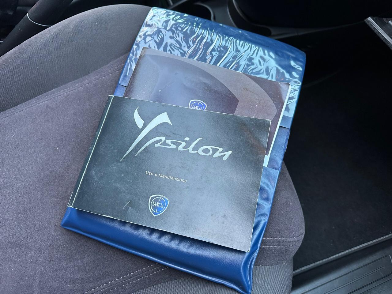 Lancia Ypsilon 1.2 8v Gold TETTO APRIBILE UNIPR. GARANZIA