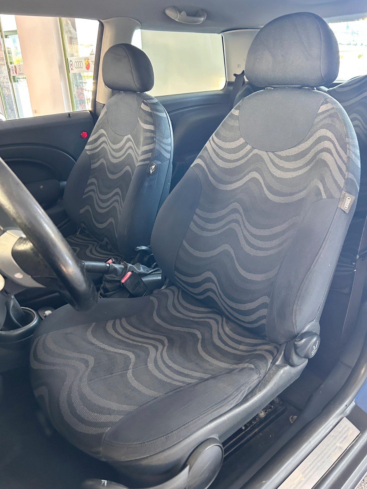 Mini 3 Porte One 1.6 c/clima