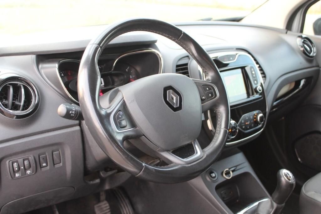 Renault Captur 1.5 dCi 90CV *PELLE *CAMERA