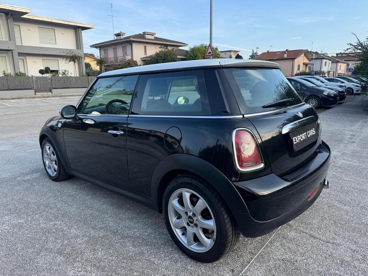 Mini Cooper D 1.6 Diesel – 109 CV (80 kW).