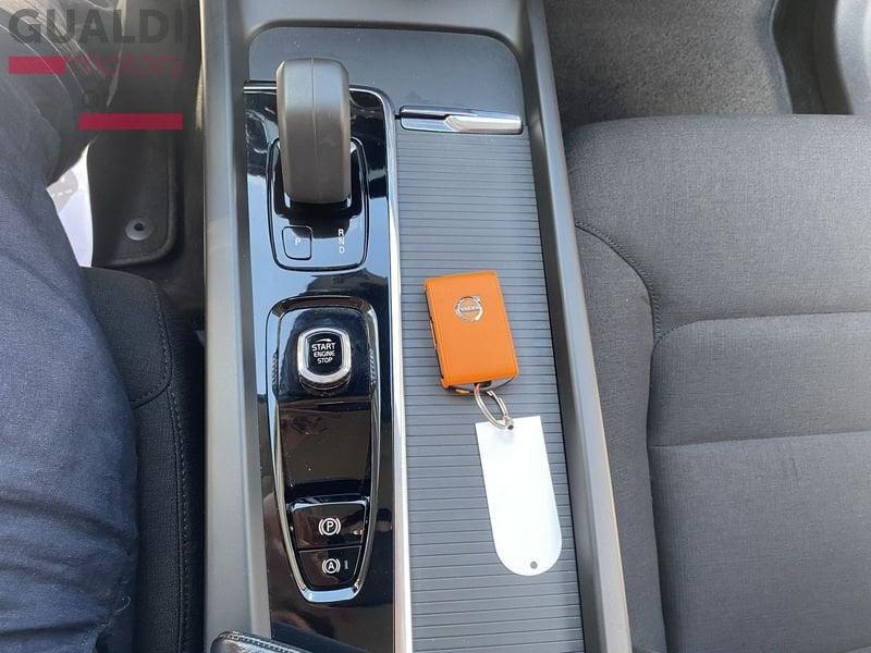 Volvo XC60 XC60 B4 (d) AWD Geartronic Business
