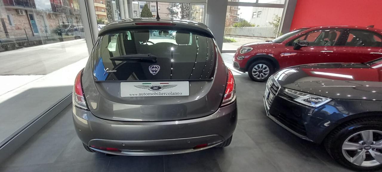 Lancia Ypsilon 1.2 69 CV 5 porte Gold