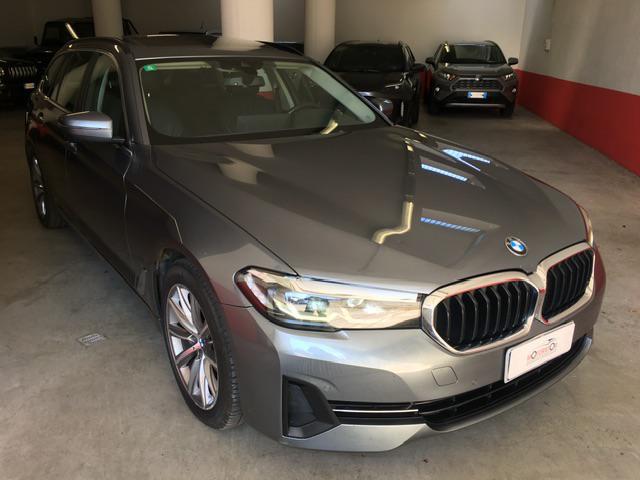 BMW 530 d 48V xDrive Touring Luxury *IVA deducibile*
