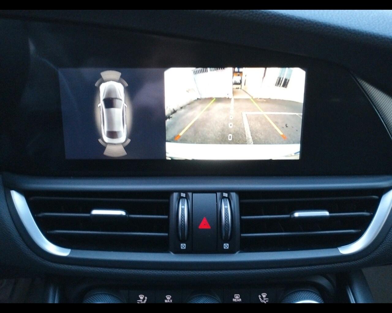 ALFA ROMEO Giulia (2016) Giulia 2.0 Turbo 280 C...