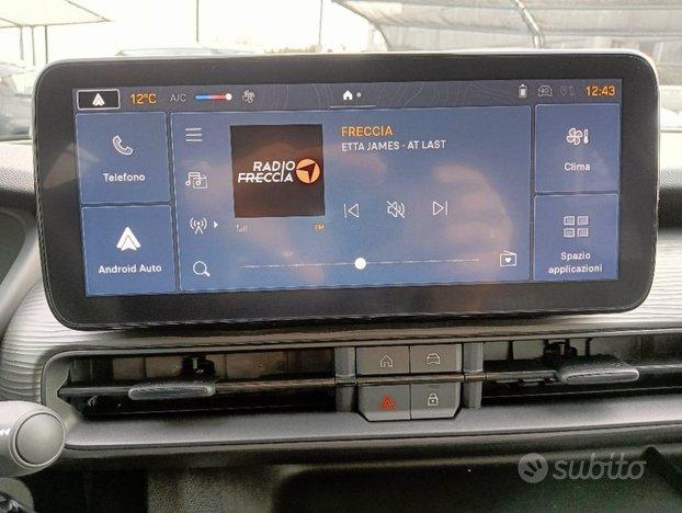 JEEP Avenger 1.2 100cv Longitude + Retrocamera e