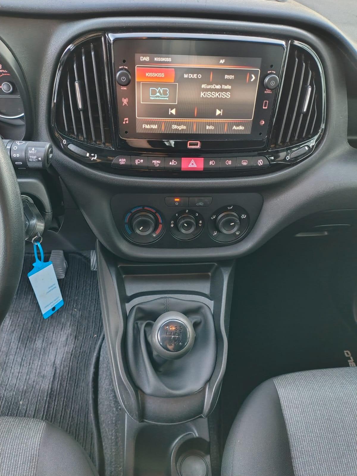 Fiat Doblò Combi 1.6 Mjet SX 90Cv - 2022