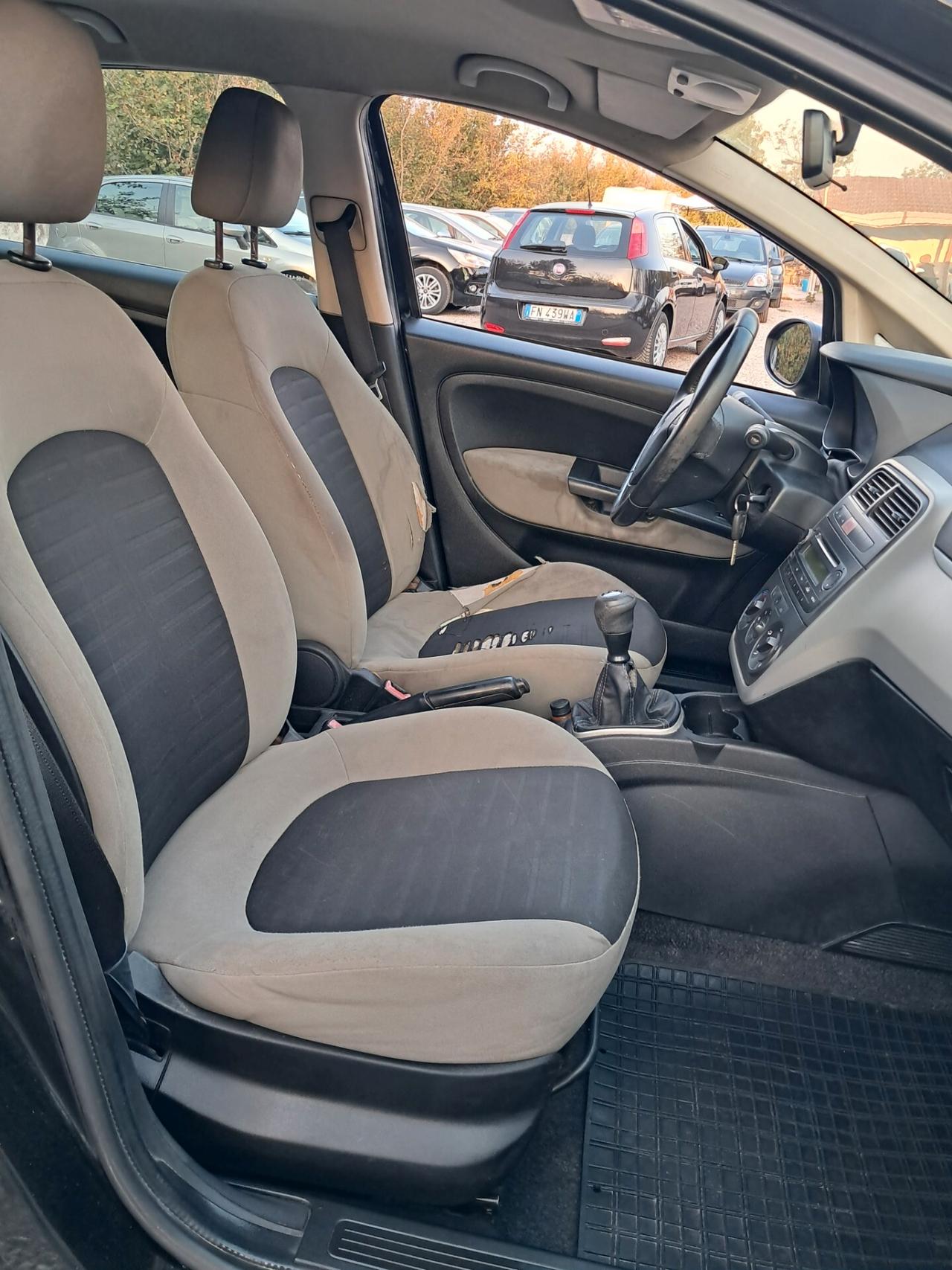 Fiat Grande Punto 1.3 MJT 75 CV 5 porte Dynamic