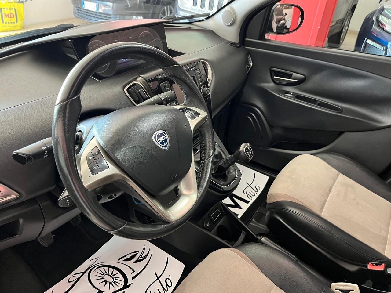 Lancia Ypsilon 1.3 MJT 16V 80 CV 5 porte S&S Platinum