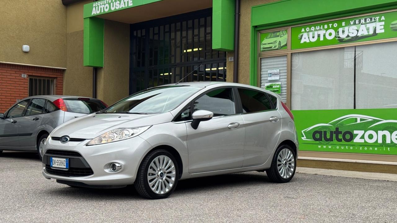 FORD FIESTA 1.2 – SOLO 71.700 KM NEOPATENTATI