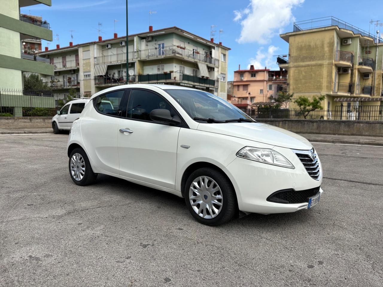 Lancia Ypsilon 1.2 benzina 69 CV PROMO ATTIVA
