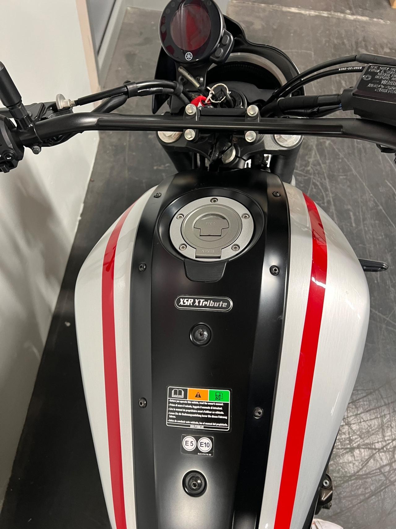 Yamaha XSR 700 Tribute