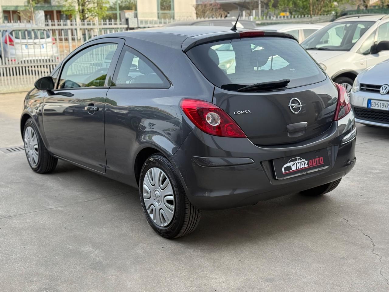 Opel Corsa 1.2 85CV 3 porte GPL-TECH b-color