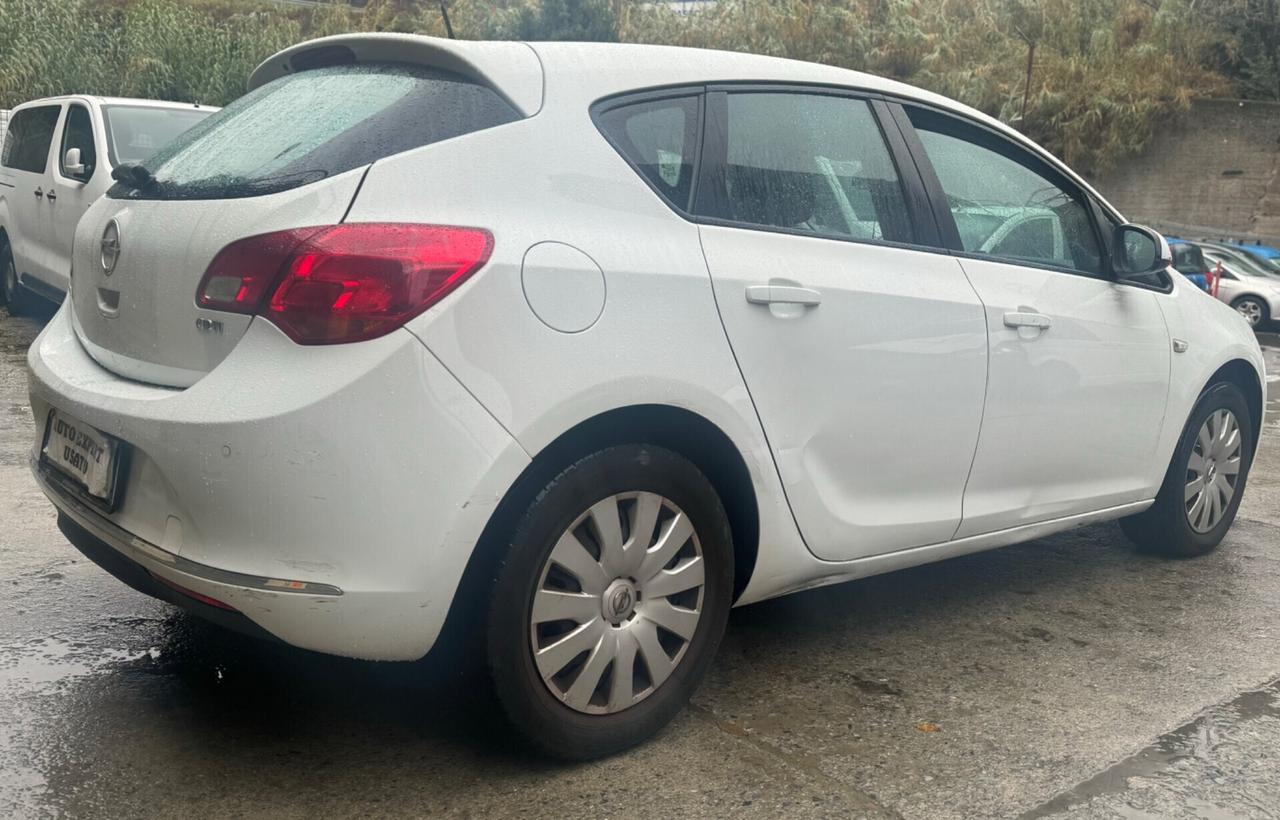 Opel Astra 1.6 CDTI EcoFLEX S&S 5P. Cosmo 2015