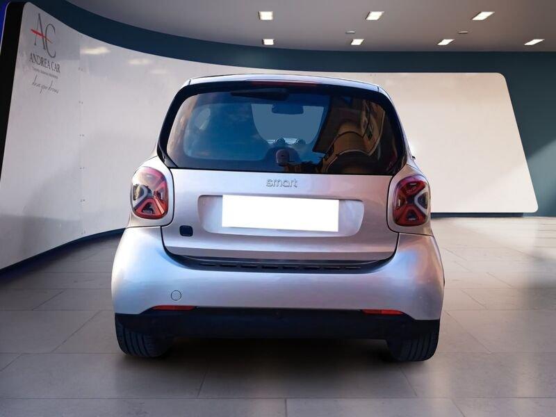 smart fortwo Fortwo eq Pure 22kW