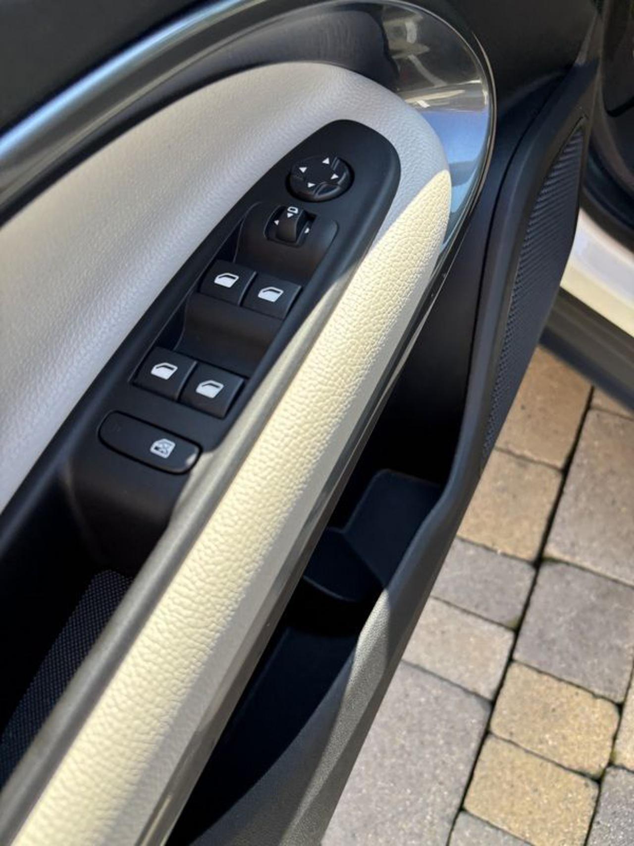 Fiat 600 Hybrid 110 CV DCT MHEV La Prima LED-CAM-18"