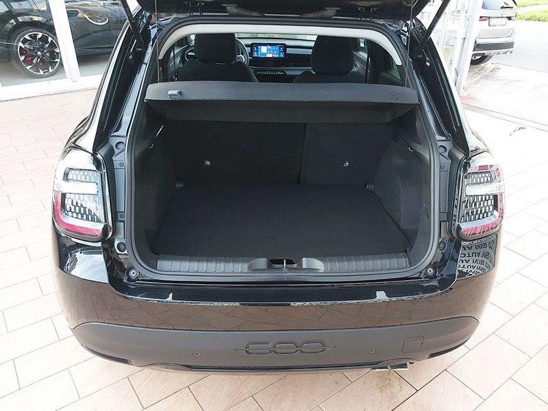 FIAT 600 600 1.2 hybrid Business 145cv auto