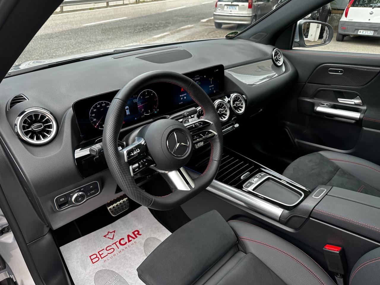 Mercedes-benz GLA 200 d "AMG-LINE" Advanced Plus + TETTO PANORAMA + CAMERA