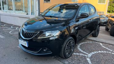 Lancia Ypsilon 1.0 FireFly 5 porte S&S Hybrid Gold