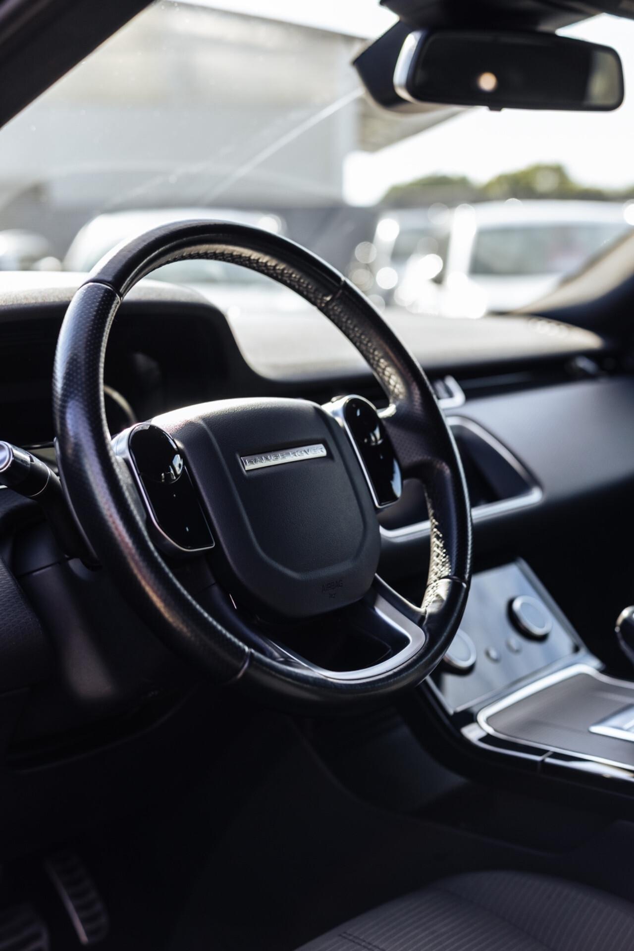 Land Rover Range Evoque 2.0D I4-L.Flw 150 CV R-Dynamic