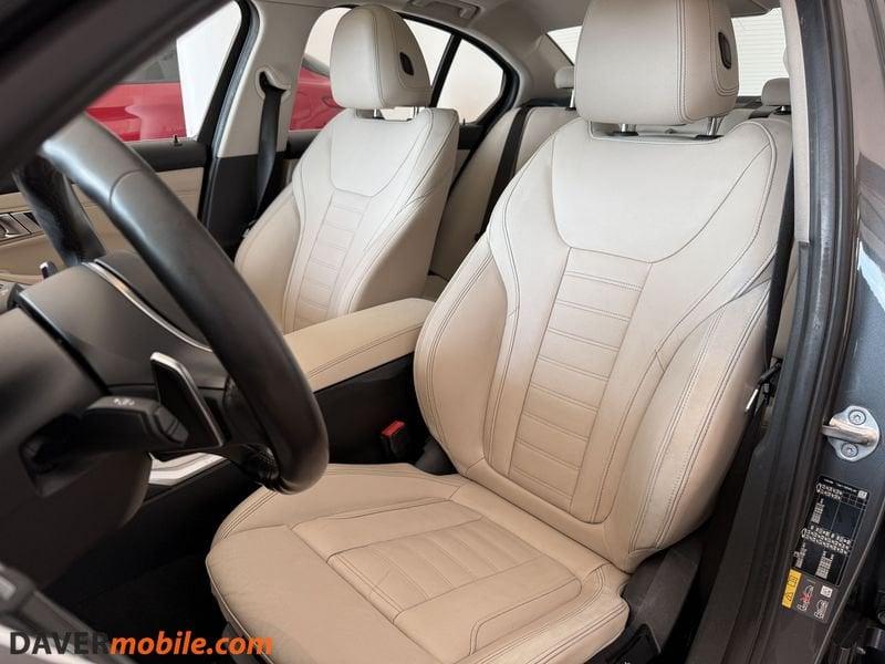 BMW Serie 3 330e Luxury aut.