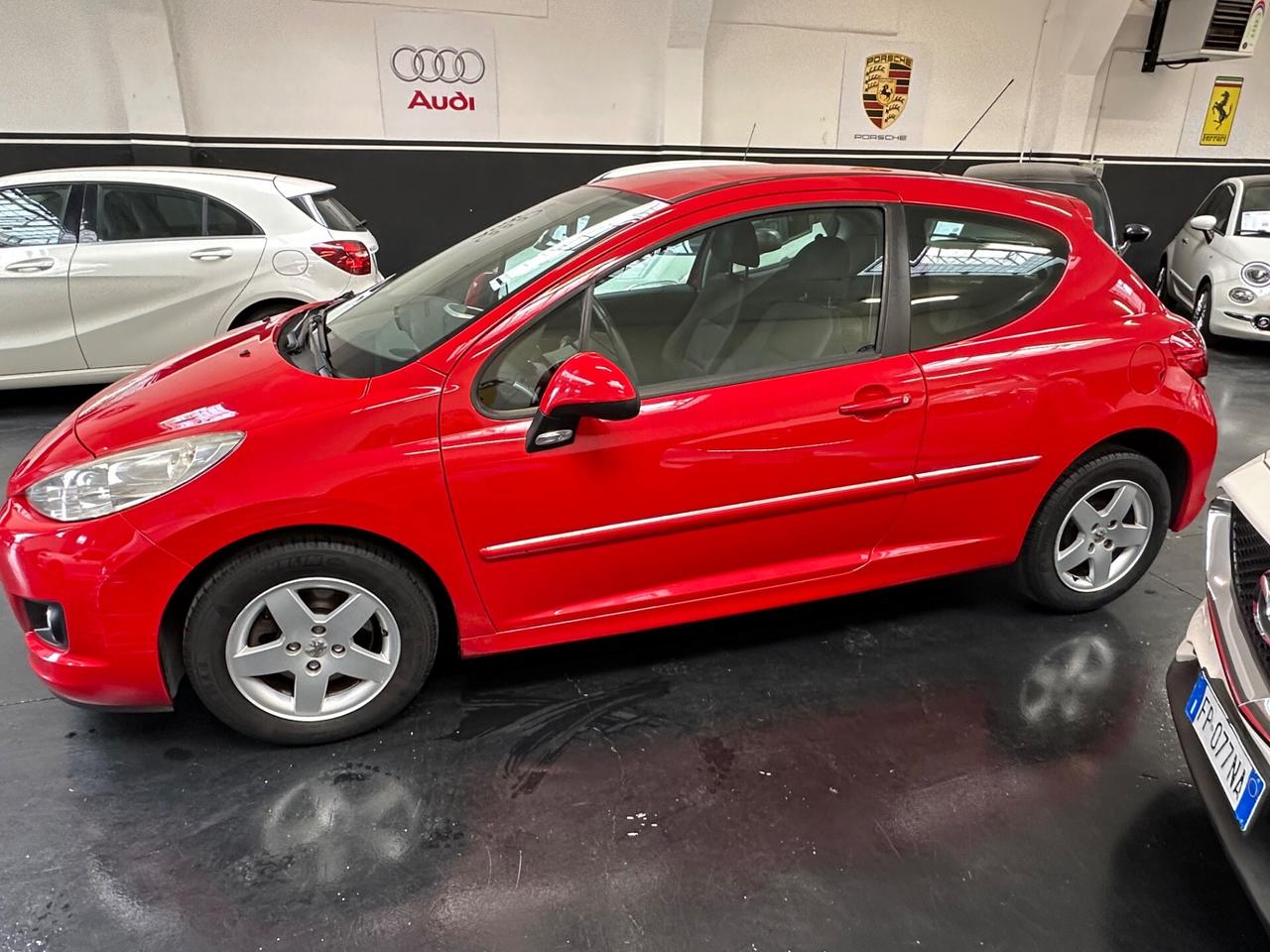 Peugeot 207 1.4 VTi 95CV Allure benzina