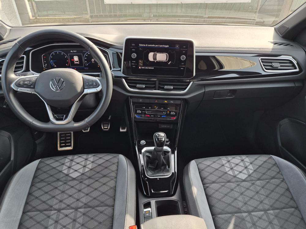 Volkswagen T-Roc 1.0 tsi R-Line 110cv