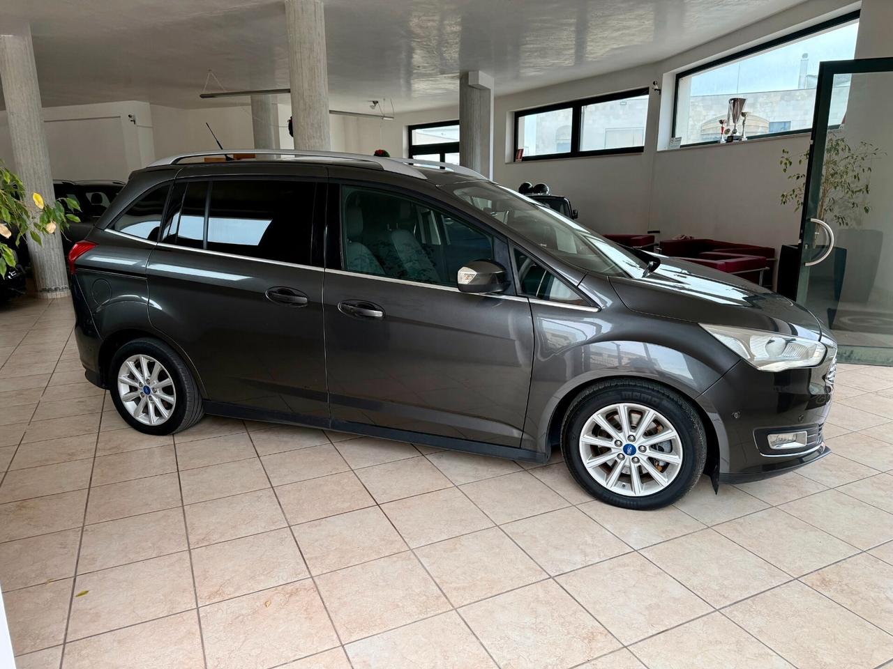Ford C-Max C-Max7 1.5 TDCi 120CV Start&Stop Titanium Led Navi CarPlay