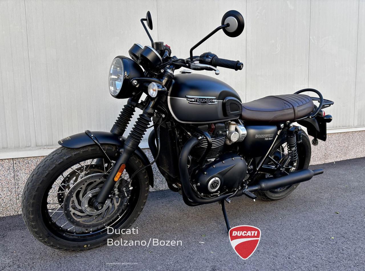 Triumph Bonneville T120 Black