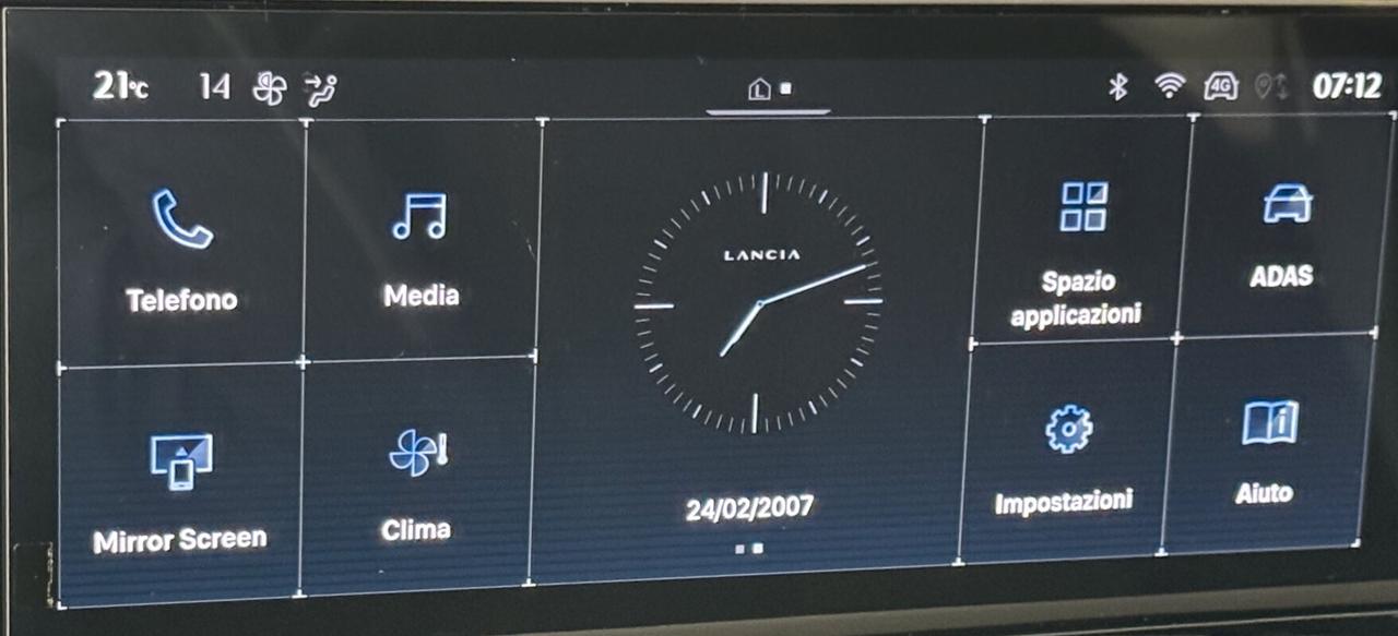 Lancia Ypsilon 1.2 mhev LX 110cv e-dct Led App conn Cam 17" Neopat