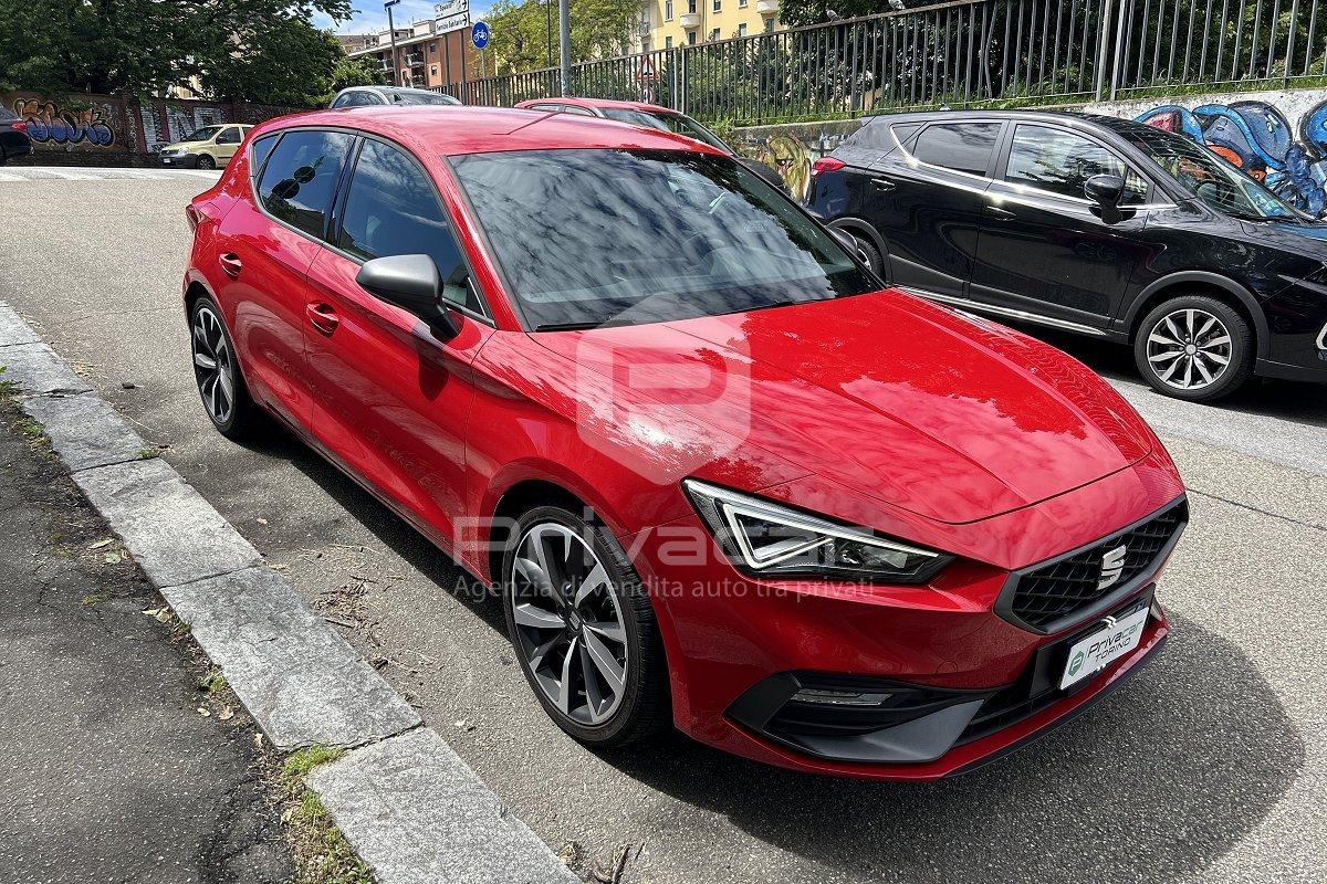 SEAT Leon 1.5 eTSI 150 CV DSG FR