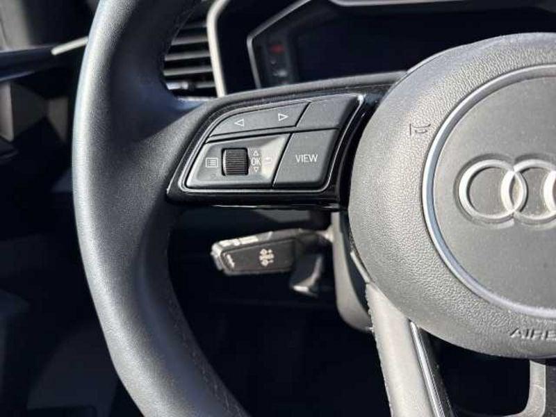 Audi A1 II 2019 Sportback 30 1.0 tfsi Admired 110cv s-tronic