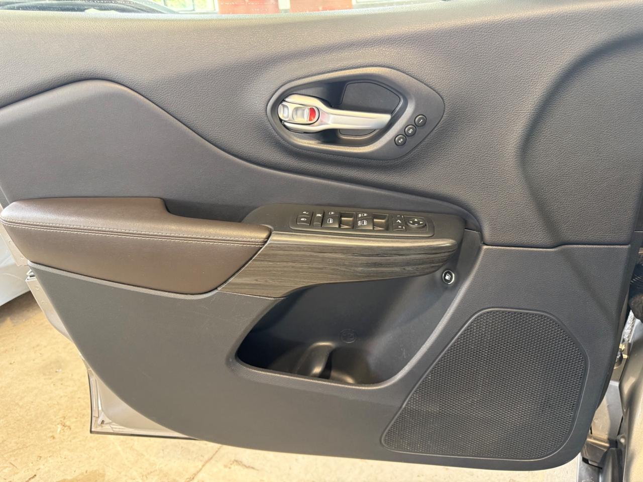 Jeep Cherokee 2.2 Mjt II 4WD Active Drive I Limited