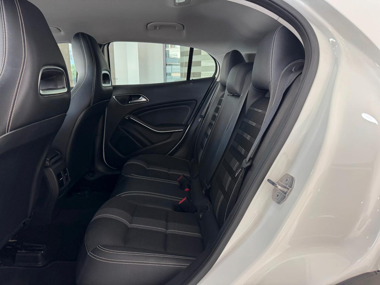 Mercedes GLA 180 d Automatic Sport