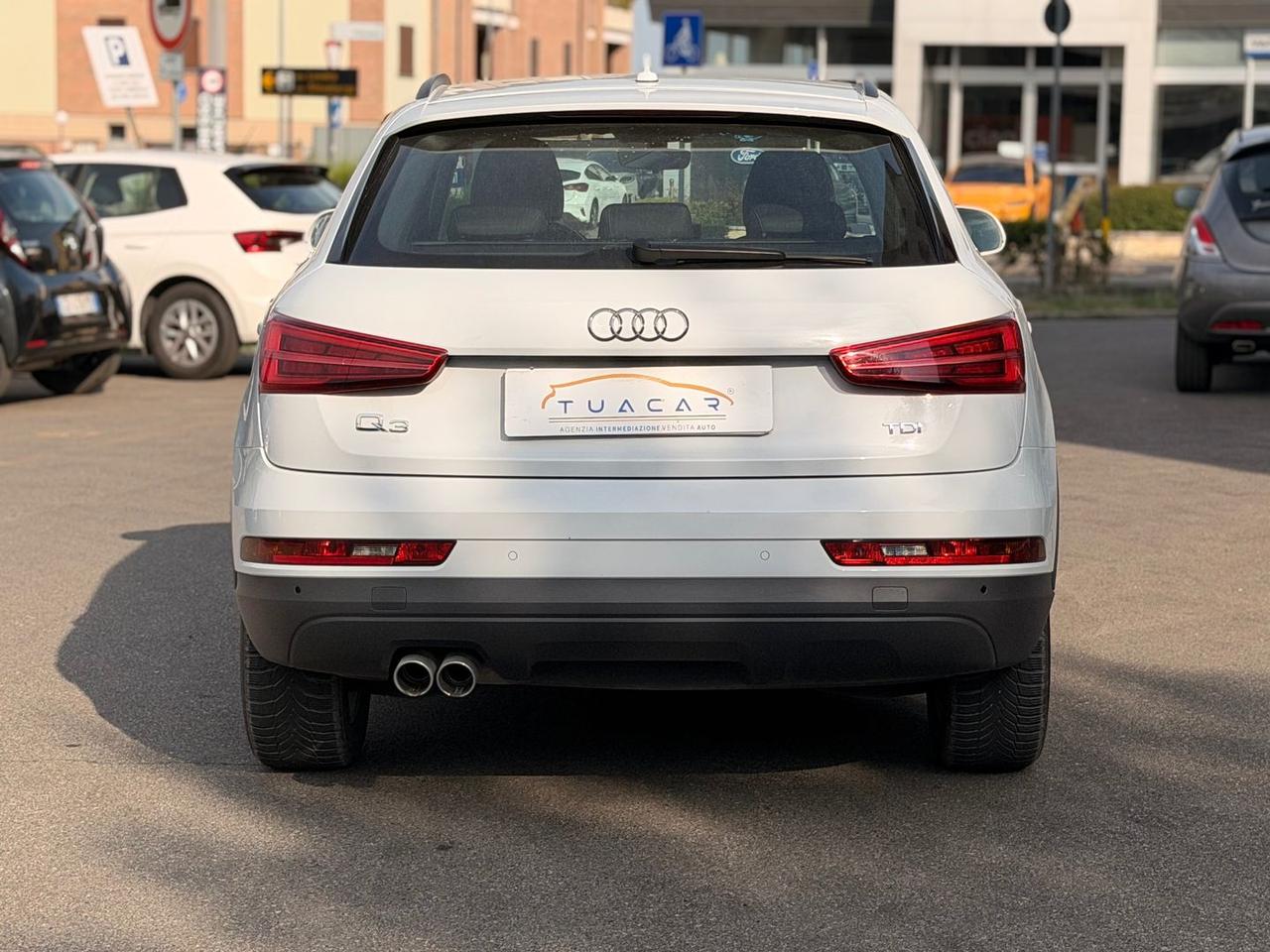 Audi Q3 Business 2.0 TDI #11681